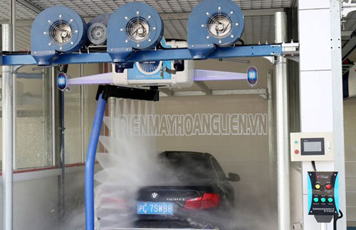 Hệ thống rửa xe ô tô thông minh tạo sự chuyên nghiệp và mang lại hiệu quả làm sạch cao