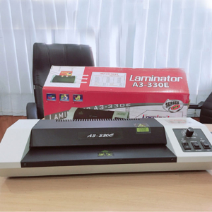 Máy ép Plastic A3 YT330E