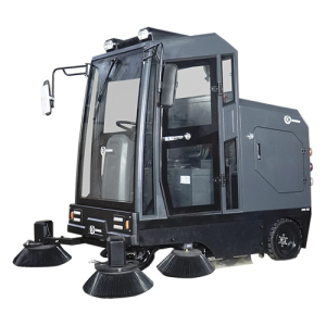 Xe quét rác ngồi lái Kumisai KMS-S12