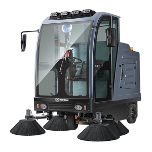 Xe quét rác ngồi lái Kumisai KMS-S13