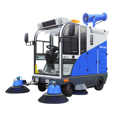 Xe quét rác ngồi lái Kumisai KMS 2000