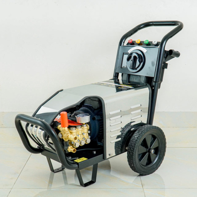 Máy rửa xe áp lực cao Kumisai 2000PSI