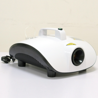 Máy khử mùi ô tô Kumisai KMS 2088