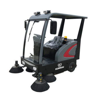 Xe quét rác ngồi lái Kumisai KMS 1800E