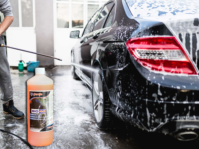 Công nghệ rửa xe không chạm của sản phẩm này giúp tiết kiệm tối đa chi phí và sức lực