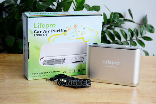 Máy lọc không khí và khử mùi trên ôtô Lifepro L338-OT