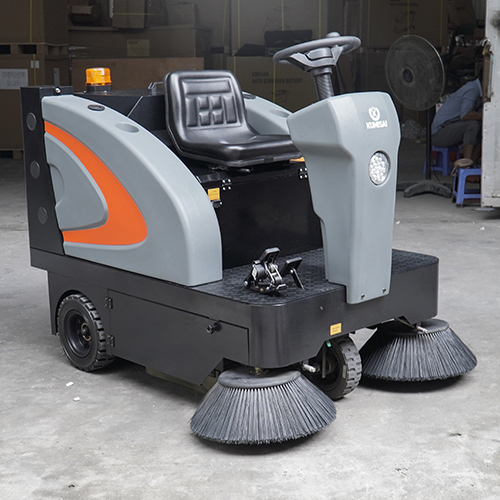 Chổi phụ xe quét rác Kumisai KMS 1350E