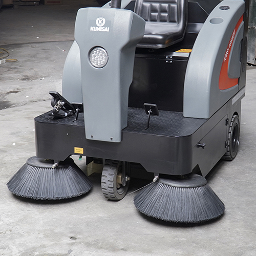 Chổi phụ xe quét rác Kumisai KMS 1350E