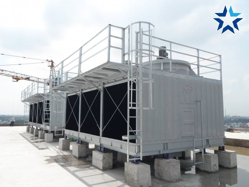 Tháp kín dòng hỗn hợp