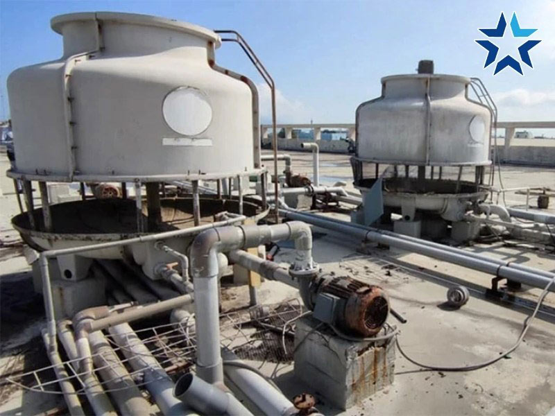 tháp giải nhiệt cũ