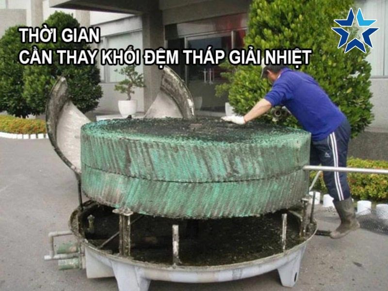 vệ sinh khối đệm tháp giải nhiệt