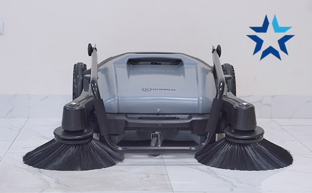 Khả năng làm sạch hiệu quả của xe quét rác Kumisai KMS-S1 tại những khu vực có diện tích rộng lớn.