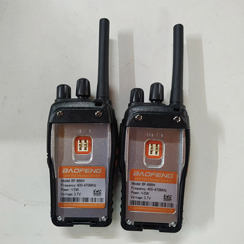 Máy bộ đàm cầm tay Baofeng BF 888S