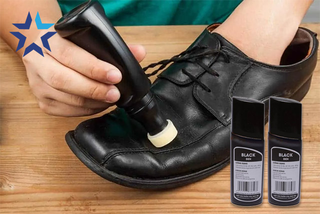 Cách đánh giày bằng xi nước