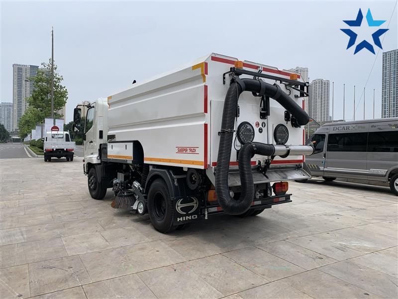 Xe quét rác Hino 4.5 khối FC9JETC