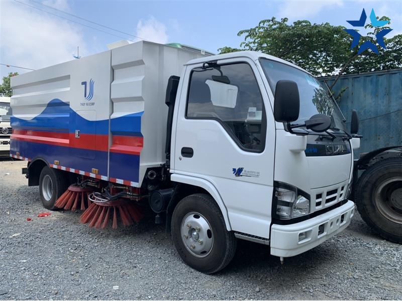 Xe quét đường Isuzu motor khỏe