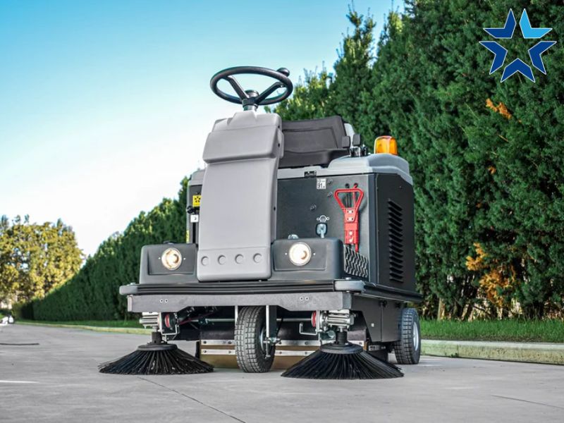Xe quét rác Lavor giá tốt tại Hoàng Liên