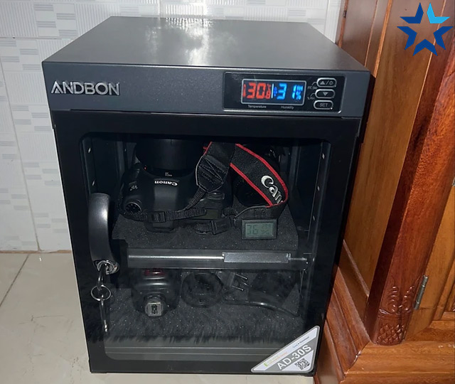 Hình ảnh thực tế của tủ chống ẩm Andbon AD-30S