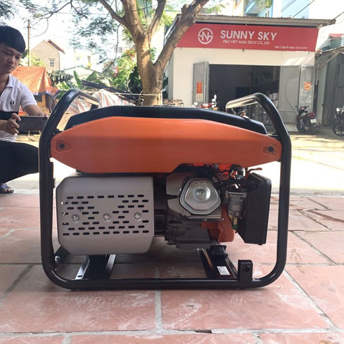Máy phát điện Huspanda H6600