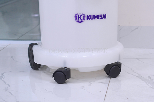 Tích hợp hệ thống bánh xe linh hoạt của máy hút bụi Kumisai KMS 30S