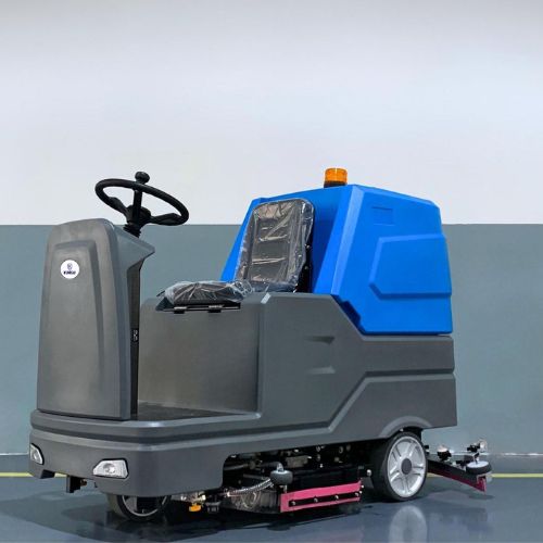 Máy chà sàn ngồi lái Kumisai KMS 160B