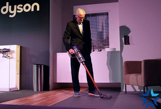 James Dyson trở thành tỷ phú nhờ bán máy hút bụi