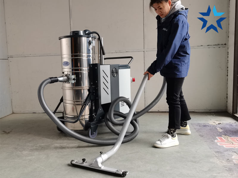 Máy hút bụi công nghiệp được sử dụng rộng rãi trong cuộc sống