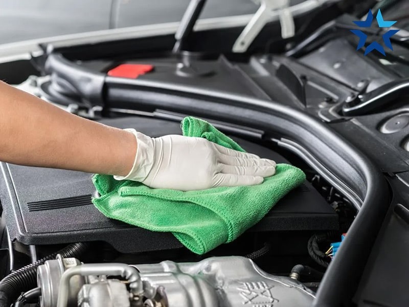 Rửa khoang máy ô tô duy trì độ bền các chi tiết máy tốt hơn