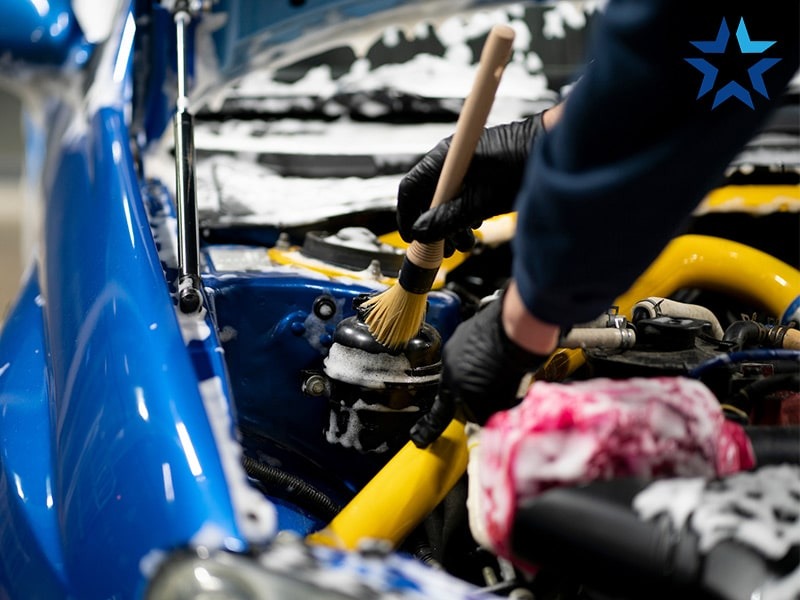 Ít nhất nên vệ sinh khoang máy 2 lần mỗi năm